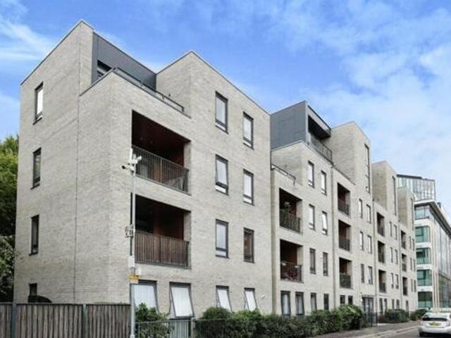House for sale in North Watford, Watford