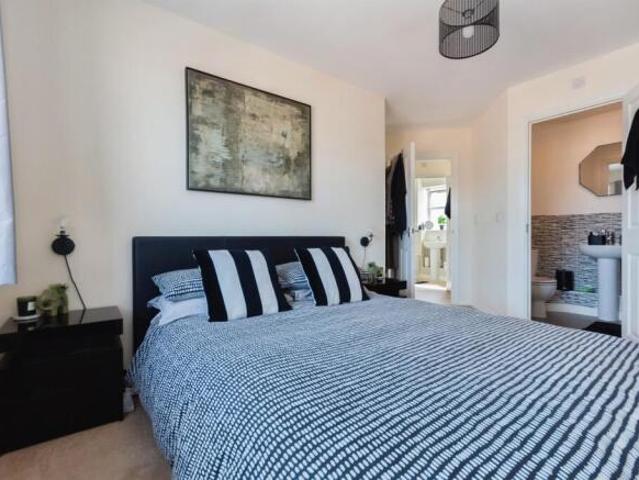 Apartment for sale in Elmdon, West Midlands