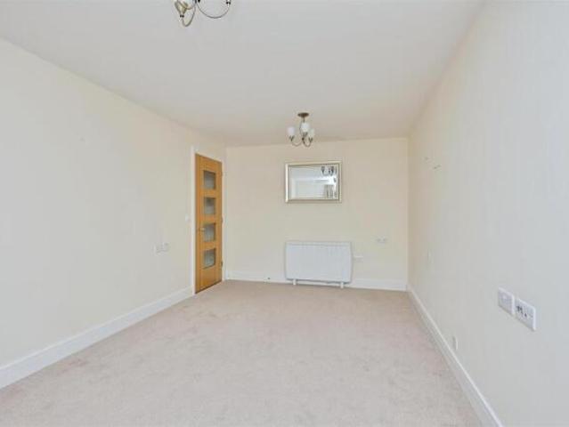 Apartment for sale in Crostwick, Norfolk