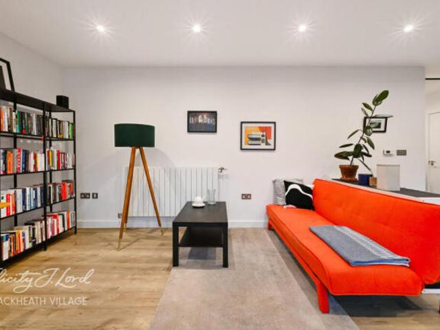 Apartment for sale in Cat Hill