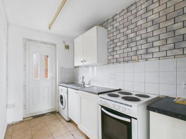 Apartment for sale in Allenton, East Midlands