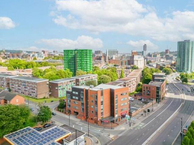 House for sale in Sheffield, South Yorkshire