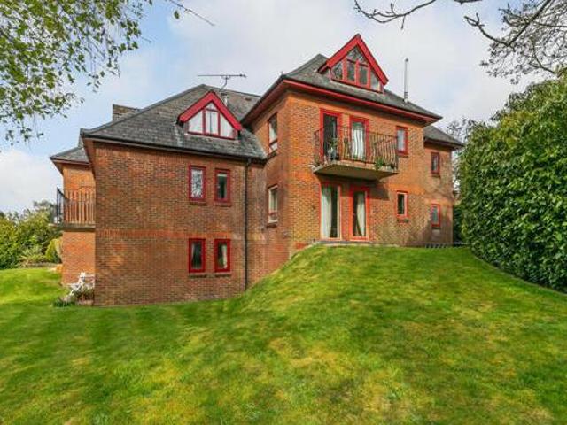 House for sale in Hampshire