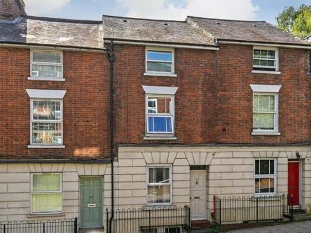 House for sale in Fulflood, Hampshire