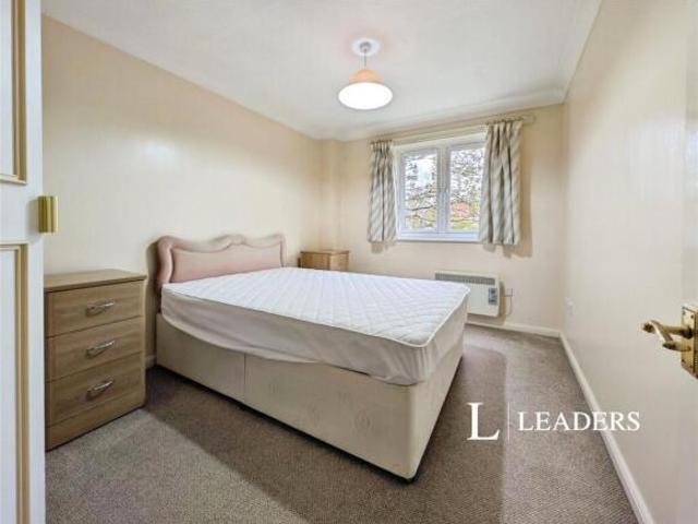 Apartment for sale in City Of Southampton