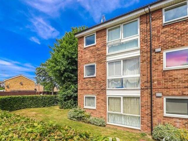 House for sale in Chipping Hill, Essex