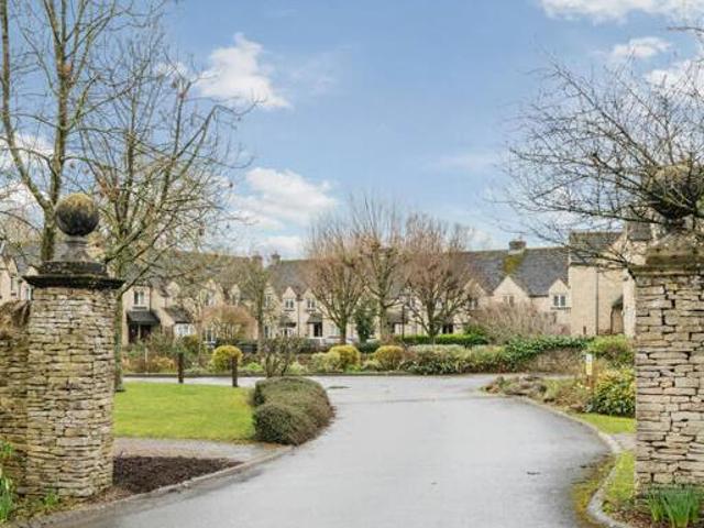 House for sale in Cogges, West Oxfordshire
