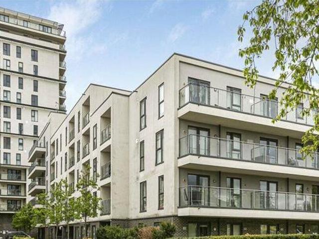House for sale in Horsell, Woking