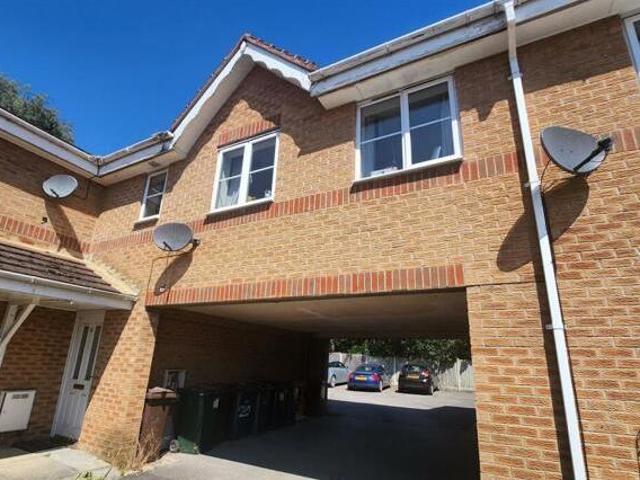 House for sale in Darfield, South Yorkshire