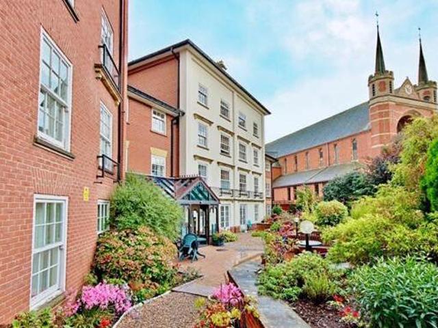 House for sale in Worcester, Worcestershire