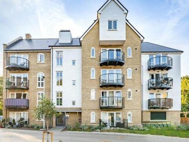 House for sale in Surrey