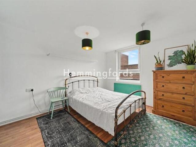 Apartment for sale in Cat Hill