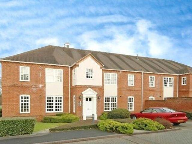 House for sale in Moulsham Green, Hart