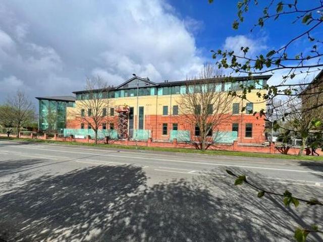 House for sale in High Field, York