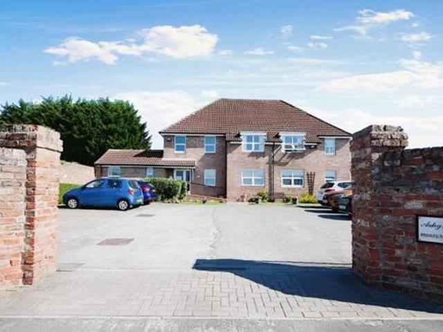 House for sale in High Field, York