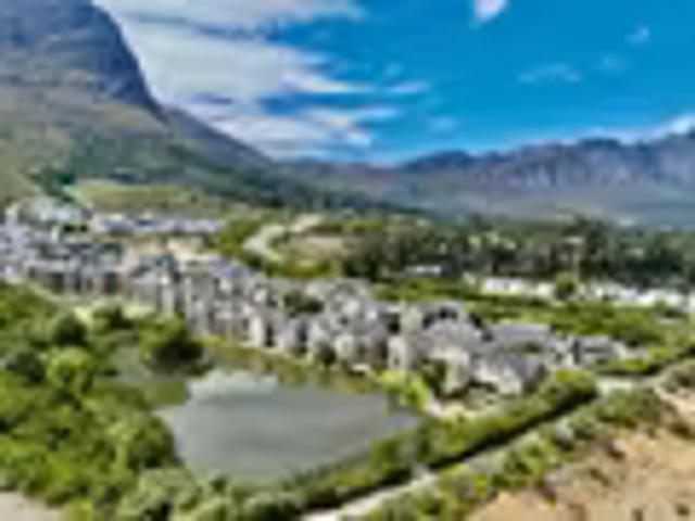 Apartment for sale in Pniel, Western Cape