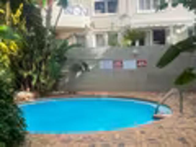 Apartment for rent in Fresnaye, Cape Town