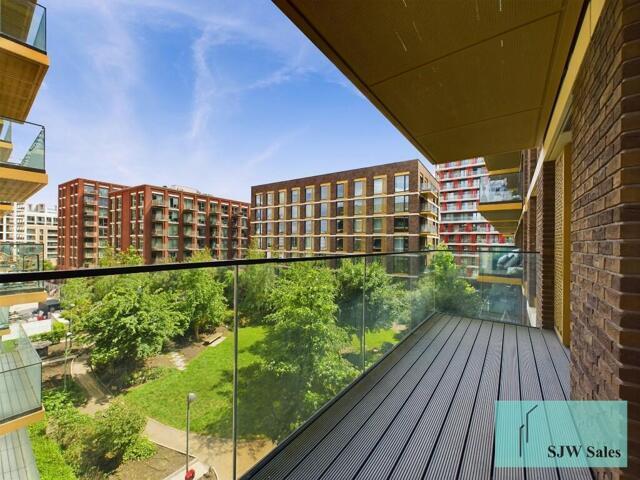 Apartment for sale in Greenwich, Silvertown
