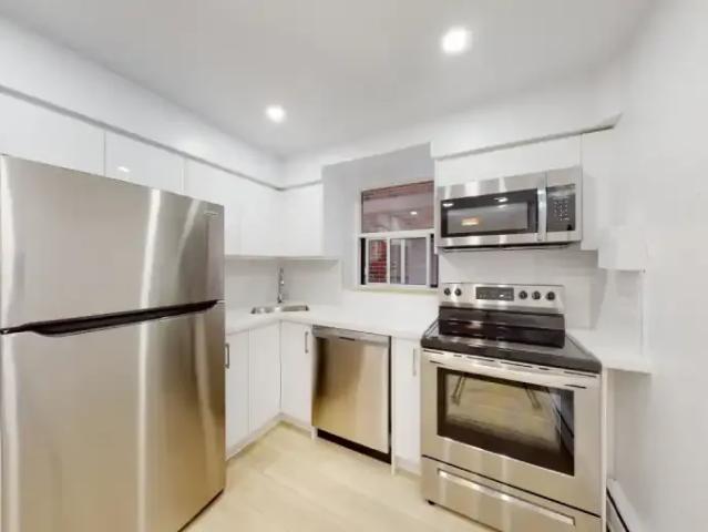 Apartment for rent in Ancaster, Ontario
