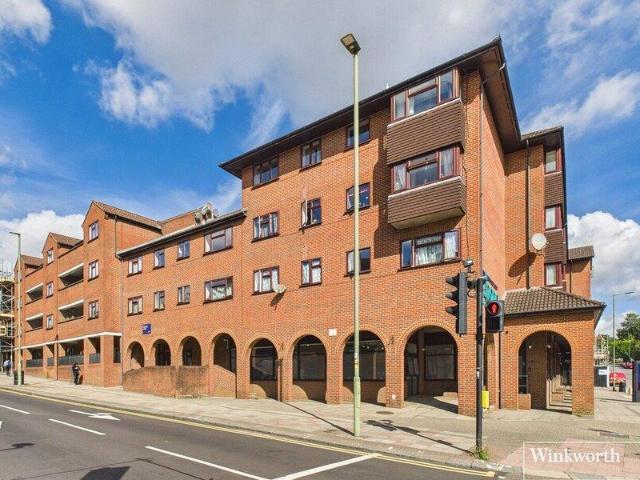 Apartment for sale in The Hyde, Greater London