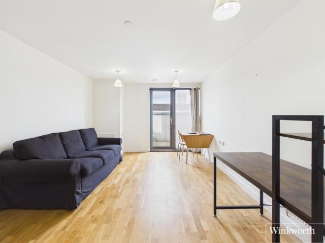 Apartment for sale in Wembley, Greater London