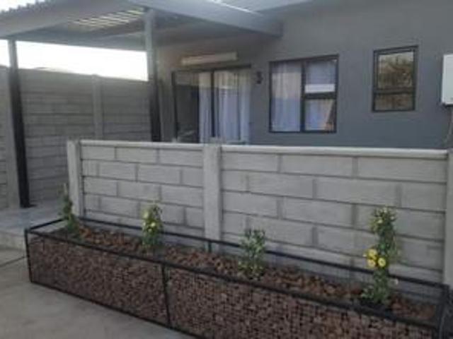 Apartment for sale in Lejweleputswa, Free State