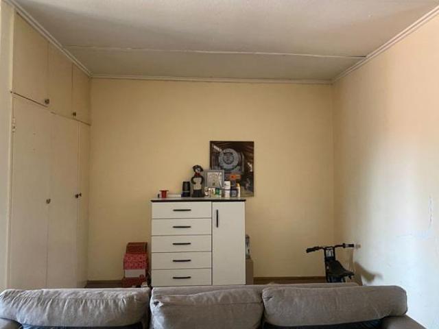 Apartment for sale in Dr Kenneth Kaunda, North West