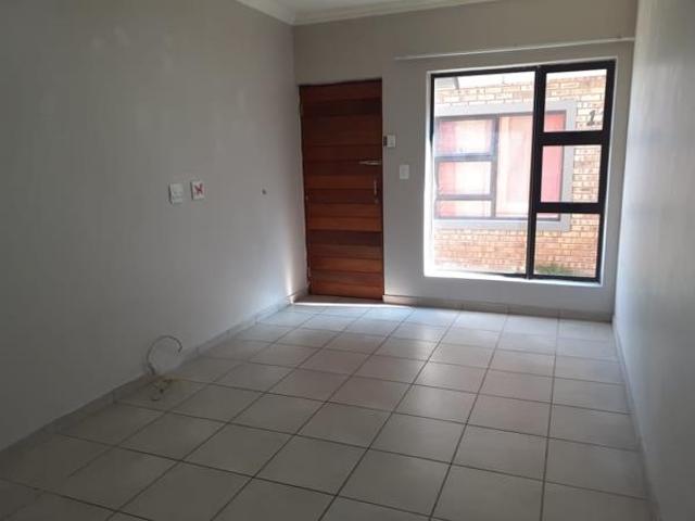 Apartment for rent in Ekurhuleni, Gauteng