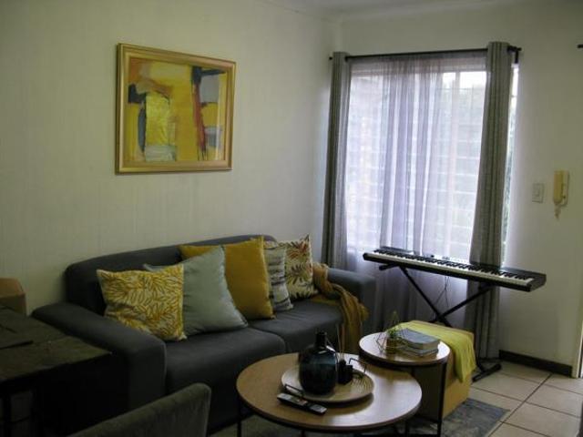 Apartment for rent in Nooitgedacht, Gauteng