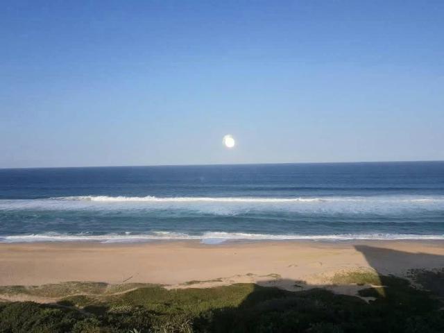 Apartment for sale in Amanzimtoti, Kwazulu-natal