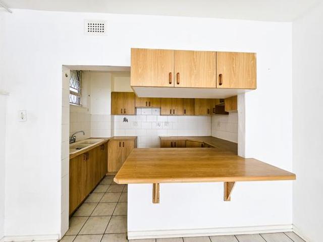 Apartment for rent in Seaview, Kwazulu-natal