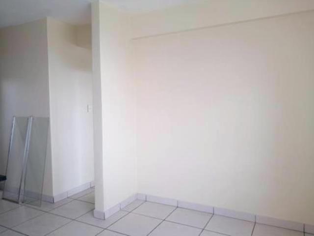 Apartment for rent in Seaview, Kwazulu-natal