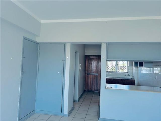 Apartment for sale in Seaview, Kwazulu-natal