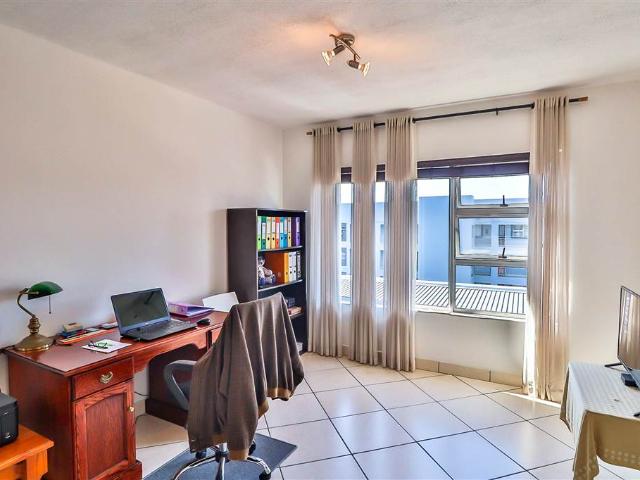 Apartment for sale in Seaview, Kwazulu-natal