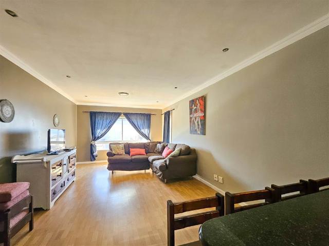 Apartment for sale in Seaview, Kwazulu-natal