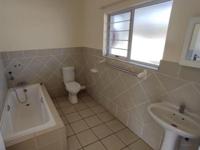 Apartment for rent in Waterkloof, Gauteng