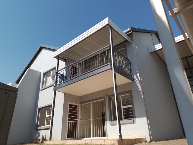 Apartment for rent in Waterkloof, Gauteng