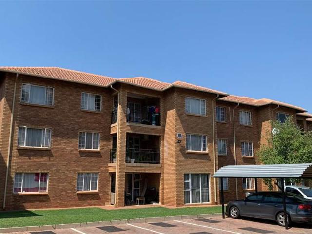 Apartment for sale in Waterkloof, Gauteng