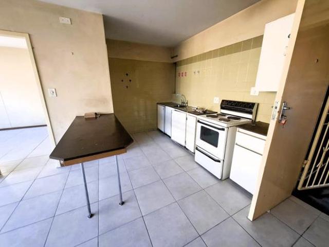 Apartment for rent in Waterkloof, Gauteng