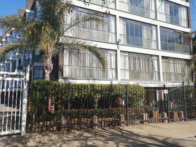Apartment for rent in Waterkloof, Gauteng