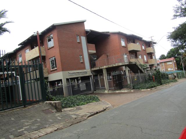Apartment for sale in Vosloorus, Gauteng
