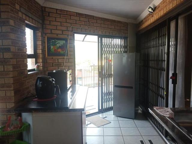 Apartment for rent in Tlhabane, North West