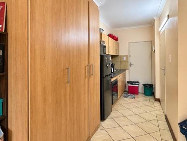 Apartment for sale in Potchefstroom, Tlokwe Local Municipality