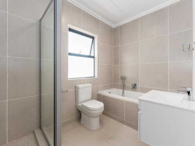 Apartment for rent in Princess Grant, Kwazulu-natal