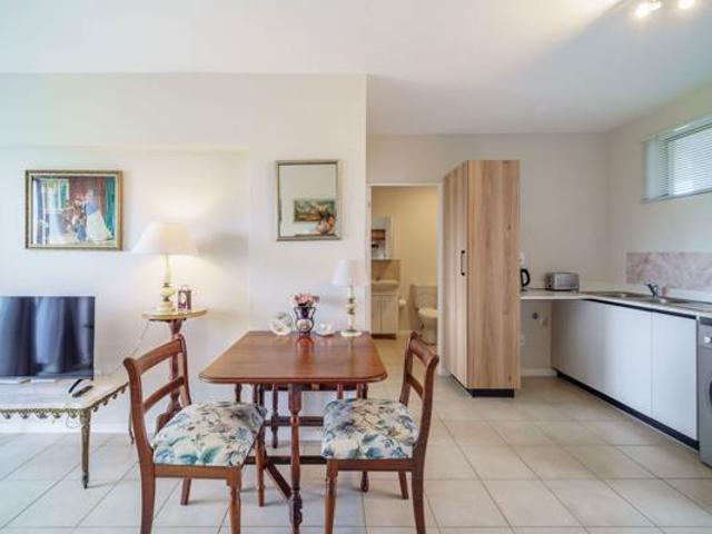Apartment for sale in Princess Grant, Kwazulu-natal