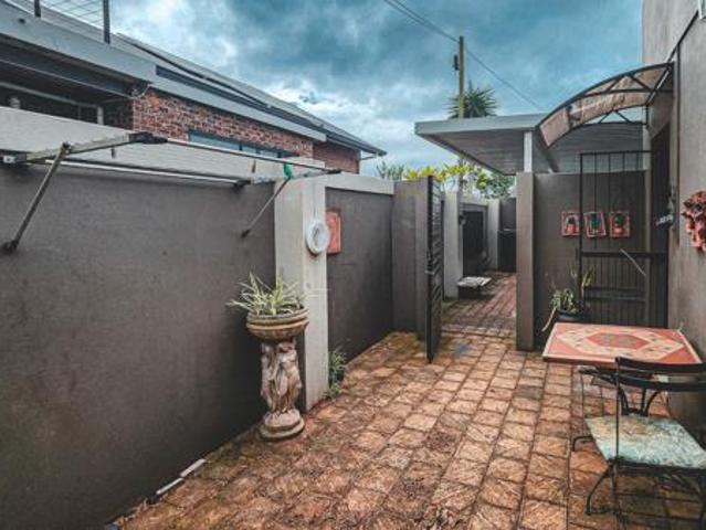 Apartment for rent in Princess Grant, Kwazulu-natal
