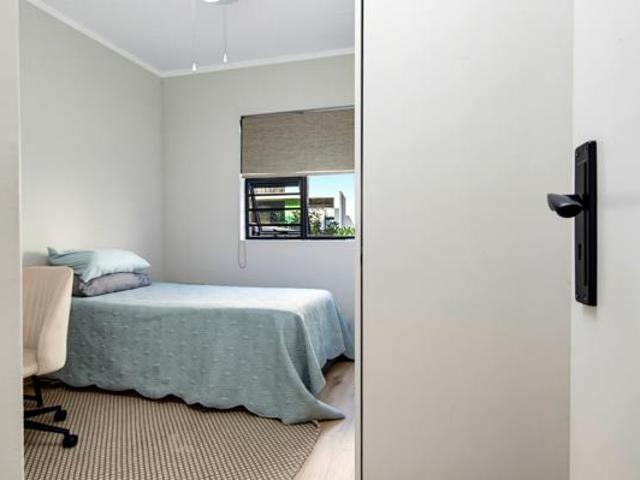 Apartment for sale in Princess Grant, Kwazulu-natal