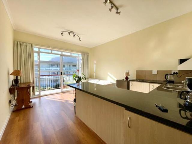 Apartment for rent in Cape Town, Western Cape