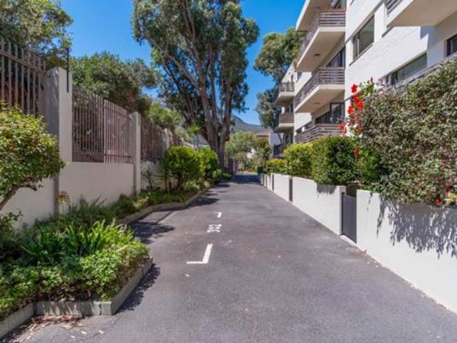 Apartment for sale in Cape Town, Western Cape