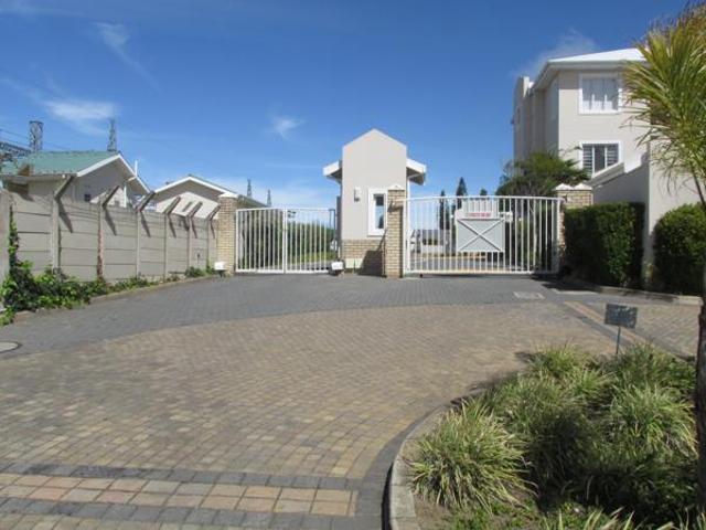 Apartment for sale in Amatola View, Bhisho